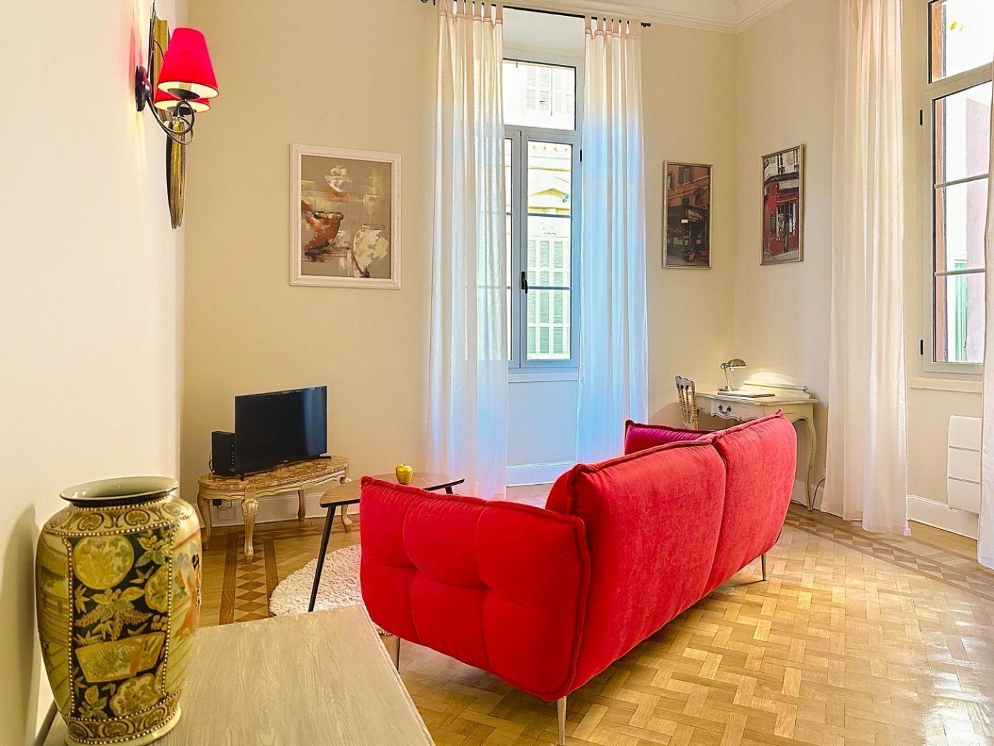 Elegant Old Nice Escape Экстерьер фото